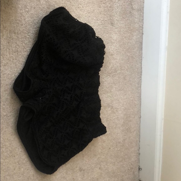 Black patterned shorts - Picture 1 of 2